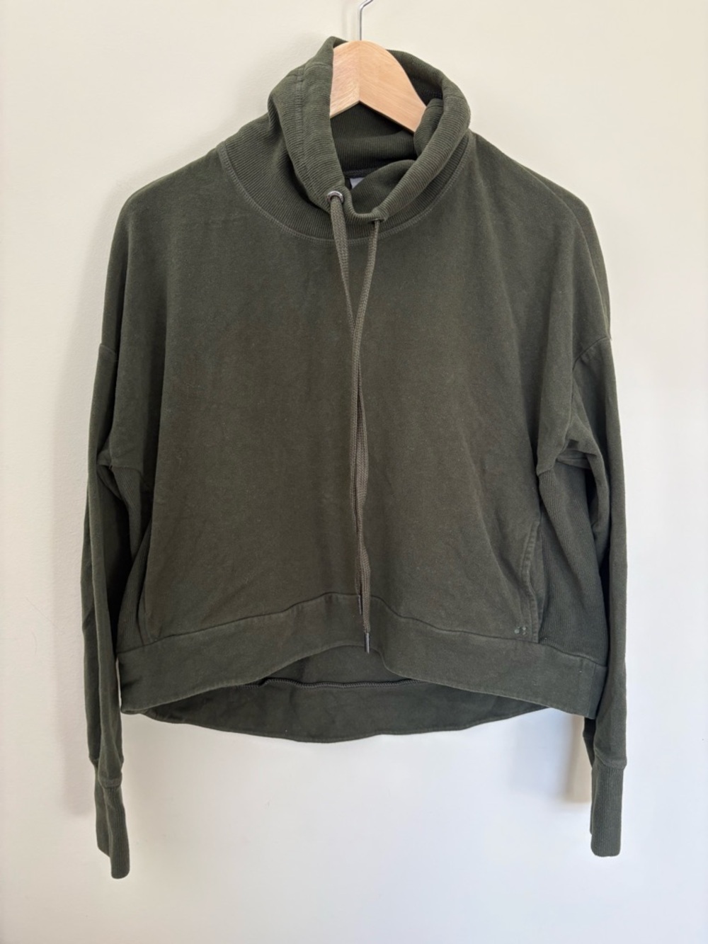 Sweaty Betty Harmonise Sweatshirt Size Small Mountain Green